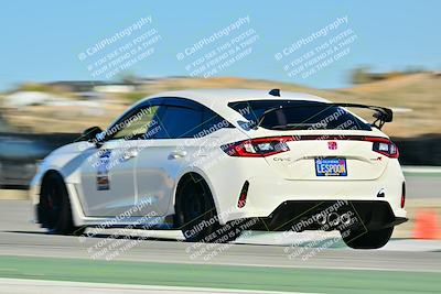 media/Dec-13-2025-Extreme Speed (Sat) [[d129ecb0b9]]/Beginner/Session 2 (Turn 4)/